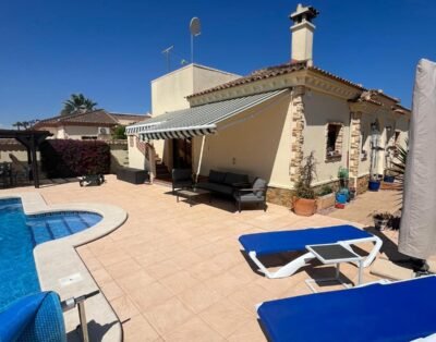 2 bedroom villa with pool Formentera del Segura